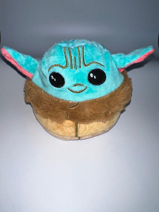 Flip yoda plush